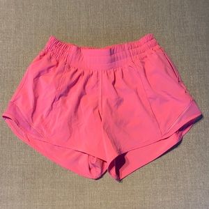 Lululemon Hotty Hot shorts